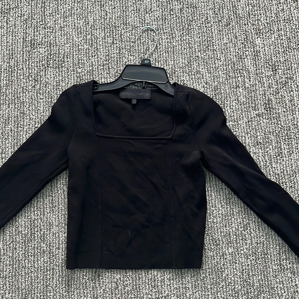 Kendall & Kylie Square-neck Crop Top